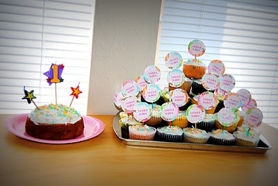 Smash cake and 2 dozen cupcakes