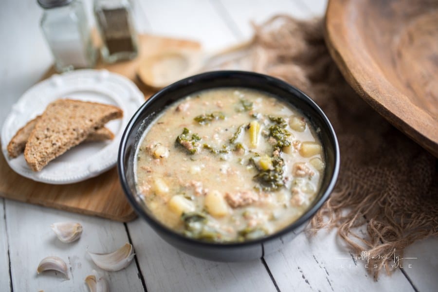 Sausage and kale zuppa toscana italian creamy soup