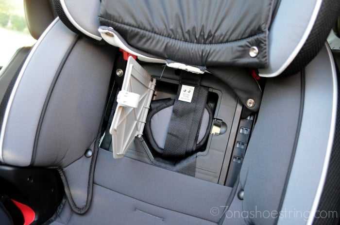Graco 4Ever integrated harness storage compartment