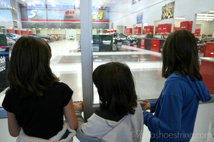 Hendrick Motorsport 5 24 Garage