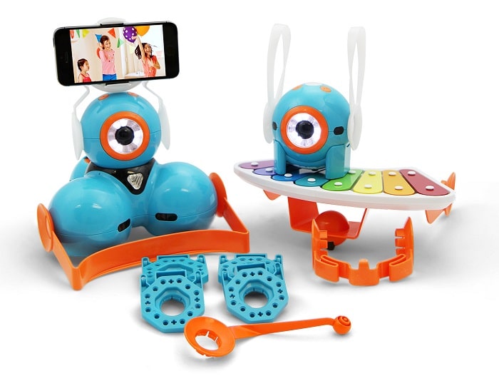 Dash and Dot from Wonder Workshop