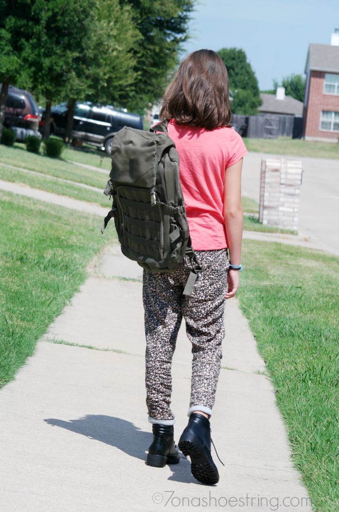 walking back to school outfit