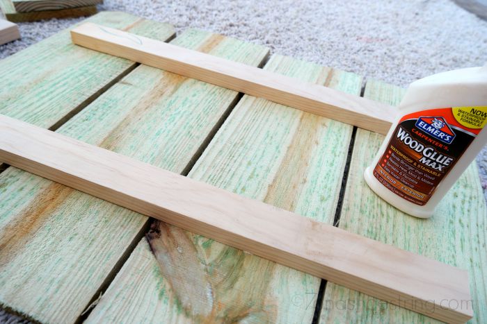 carpenters wood glue for DIY wood projects carpenters wood glue for DIY wood projects