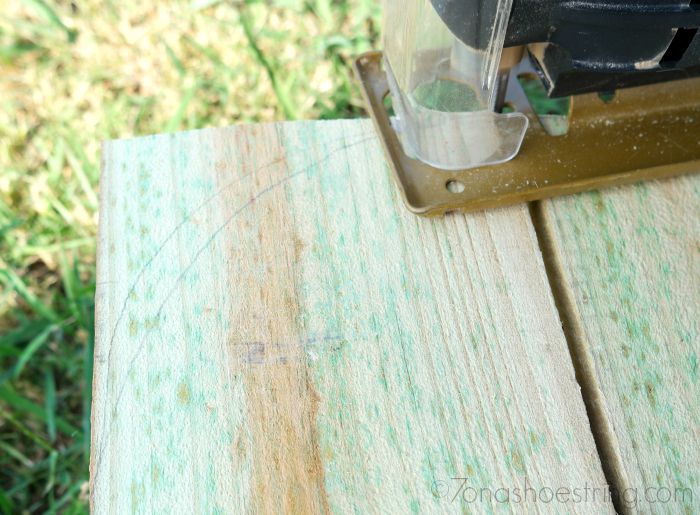 use jigsaw to cut out pumpkin shape use jigsaw to cut out pumpkin shape