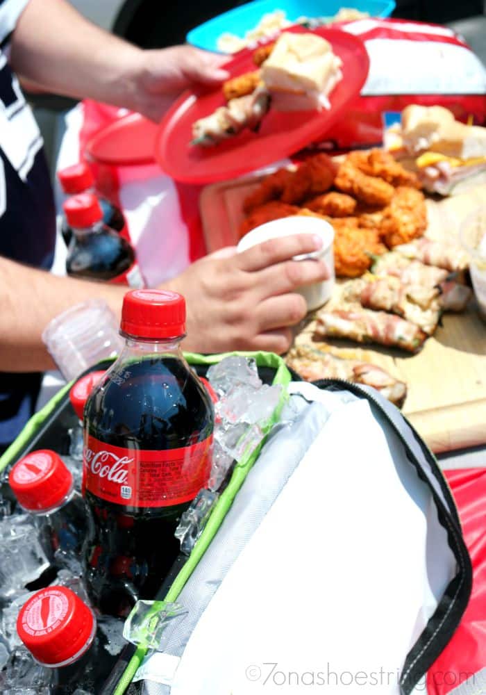 Must-Have food and drinks for the Perfect Tailgate Party