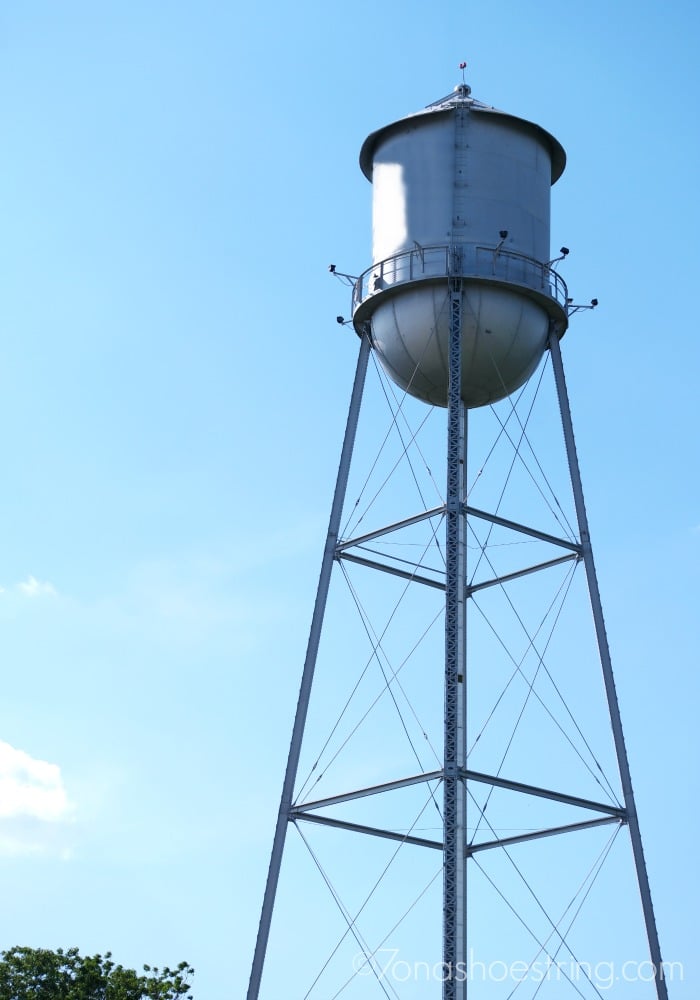 Exploring-Small-Town-USA