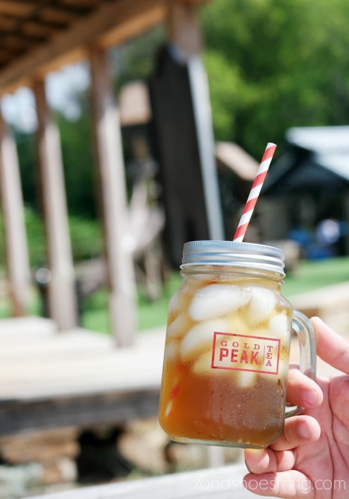 Gold-Peak-Tea-at-small-town-park
